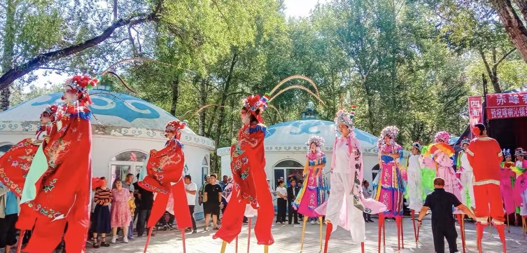 荷韵飘香绘乡景 文旅赋能振兴路