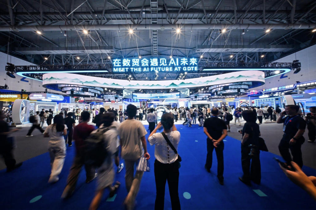 数贸会上看创新国企丨浙创集团：数贸会三路并进 全景展示创新生态